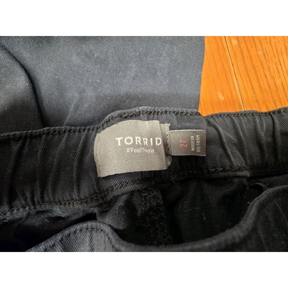 Torris Plus Size 2T Pull-On Drawstring Black Cargo Pants - Picture 7 of 13